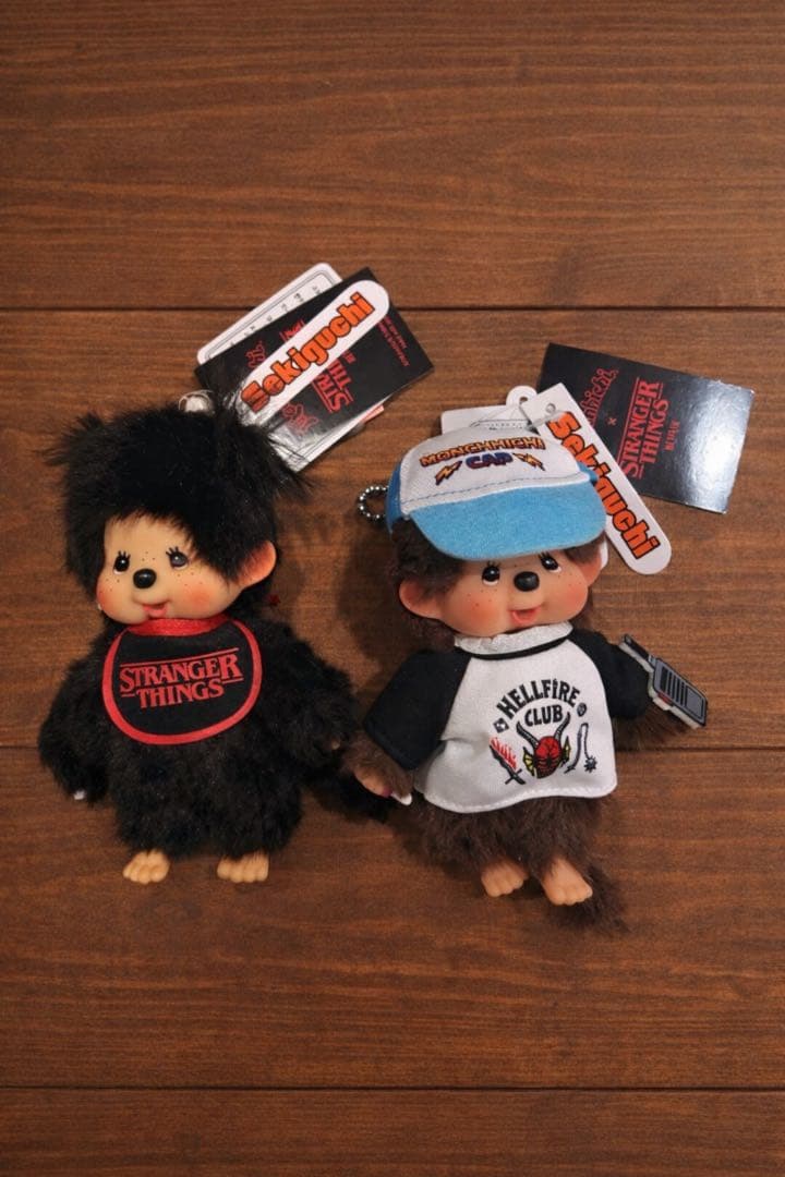 ストレンジャー・シングス x モンチッチ スペシャルコラボ　2個セット ストレンジャー・シングス x モンチッチ スペシャルコラボ 2個セット