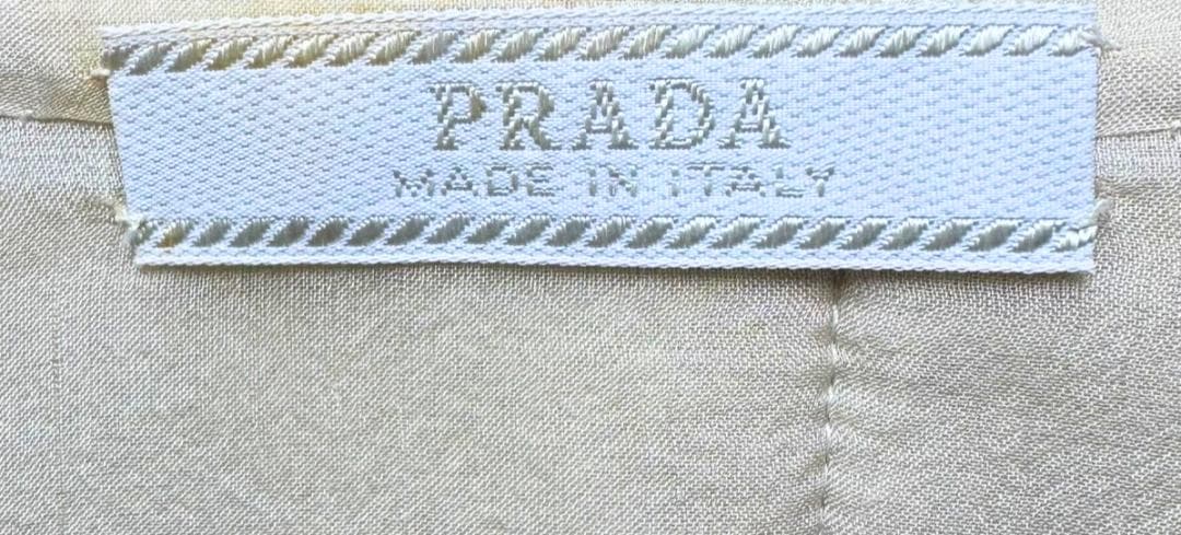 PRADA プラダ Y2K ラバー スリット入り ひざ丈 スカート オフホワイト