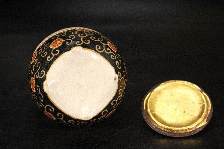 古薩摩 透かし 風呂敷包み 小物 香炉 置物 φ14.5cm 旧家蔵出