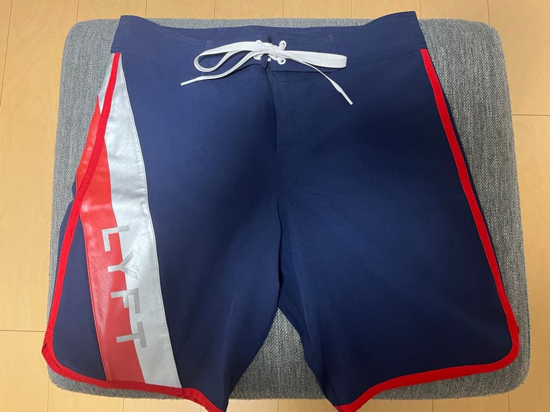 LYFT サーフパンツ　フィジーク　Sサイズ CORapparel LYFT サーフパンツフィジーク
