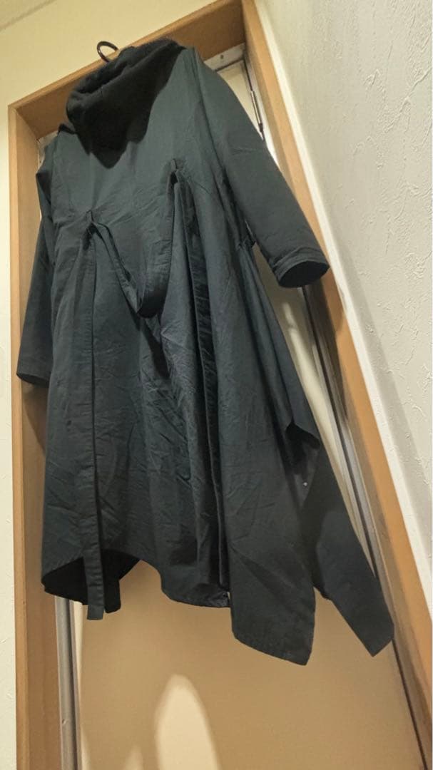 hyde着 CATORCEカトルセアシメトレンチコート ラルク