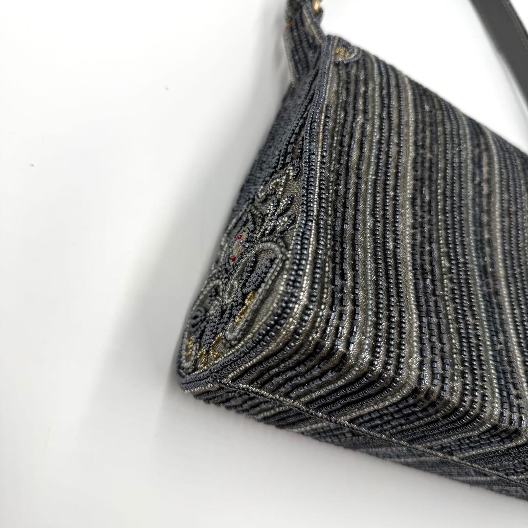 【超美品】　ロロピアーナ　ビーズバッグ　宝石装飾