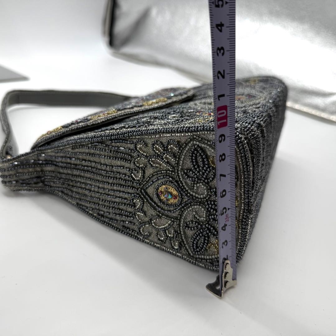 【超美品】　ロロピアーナ　ビーズバッグ　宝石装飾