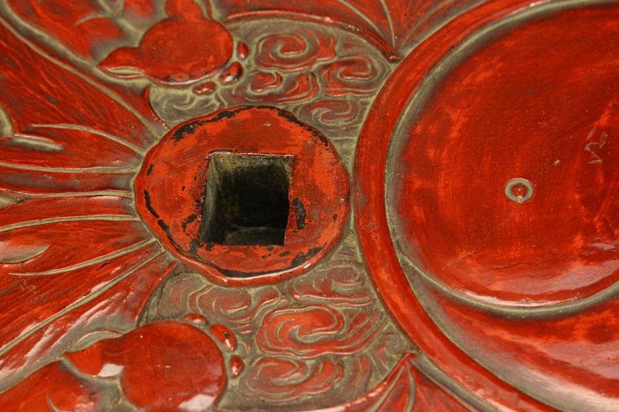 武具甲冑 讃岐 堆朱 刻 雲蝙蝠 鹿角 吉祥 刀掛(LC328)