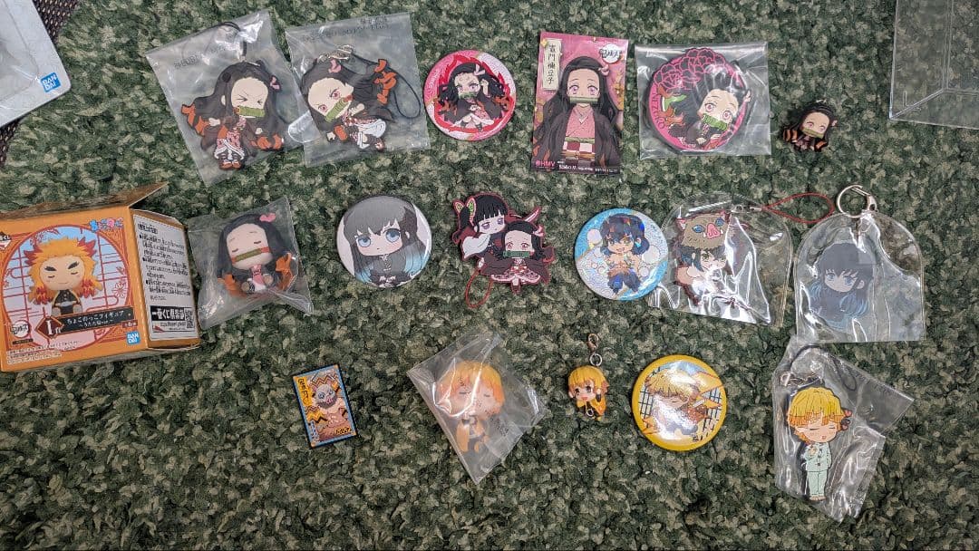 鬼滅の刃 各133点 キーホルダー、フィギュアなどなど 値下げOK