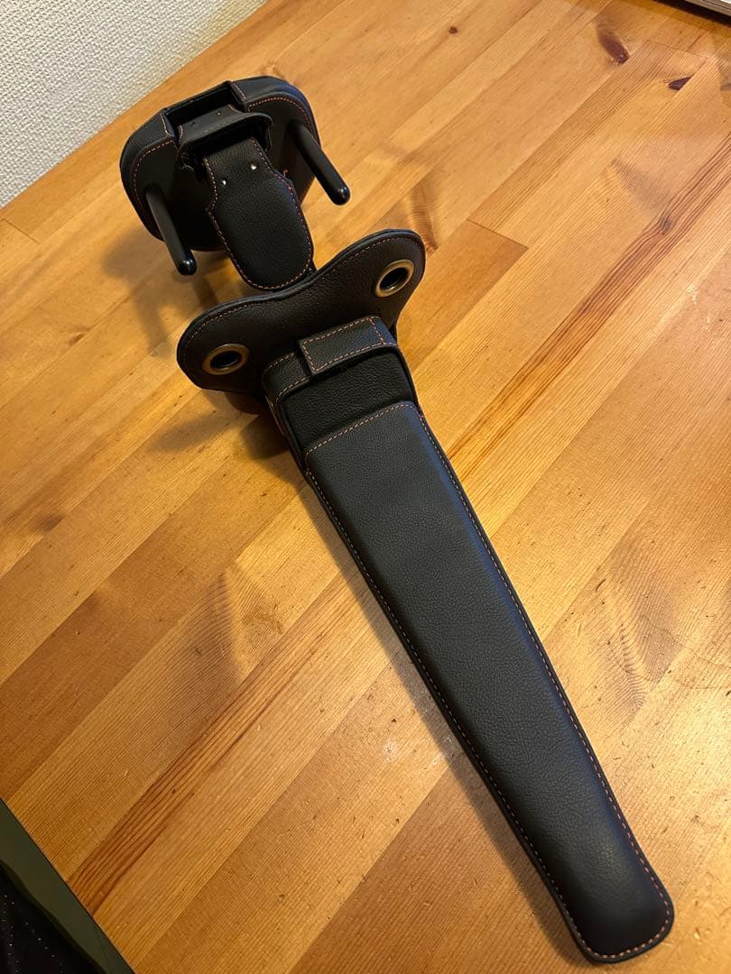 TRD プレミアムステアリングロック