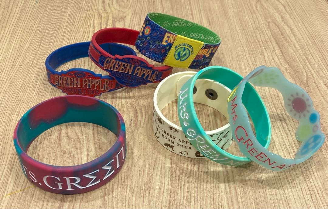 Mrs. GREEN APPLEラバーバンド M109351225オンライン で 販売
