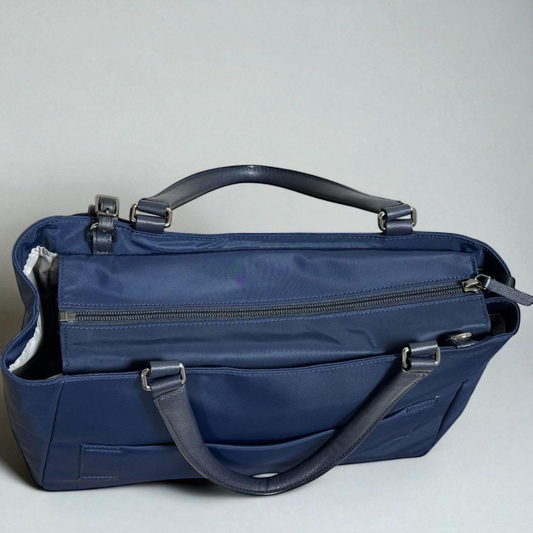 ✨美品✨TUMI ヴァレッタ ラージトートバッグ ネイビー 2way 通勤 A4