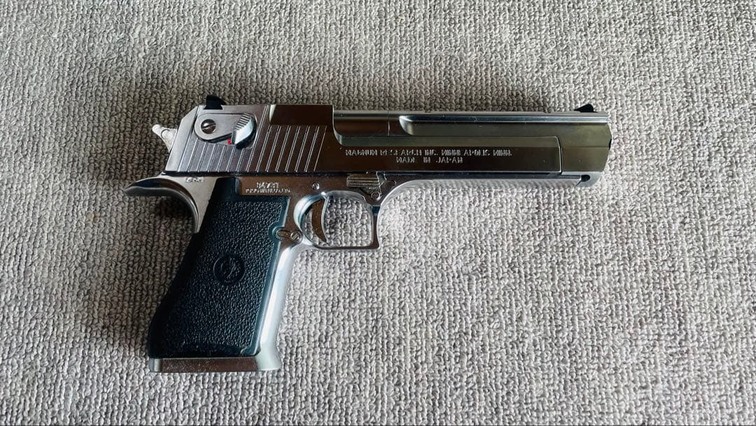 東京マルイ　DESERT EAGLE .50AE ガスガン