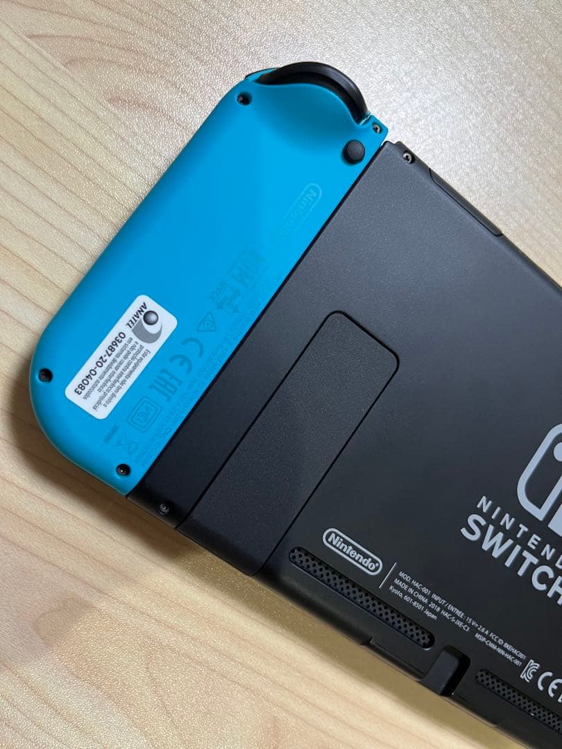 【美品】Nintendo Switch 本体 64G SDカード付き