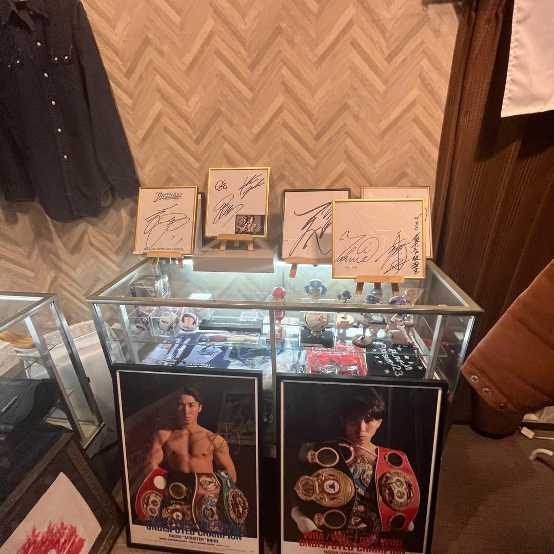 井上尚弥　直筆サイン入りポスター、サイン直筆セット