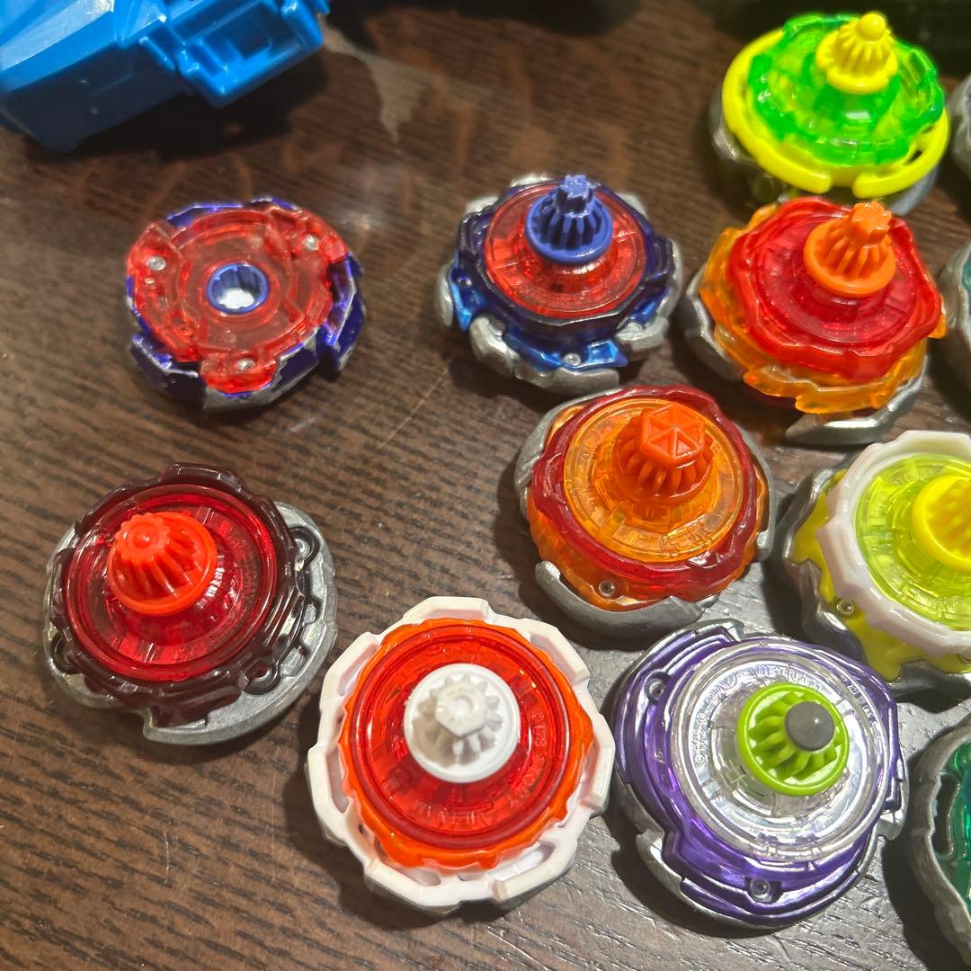 ベイブレードx23個セット　引退　おまけ付き