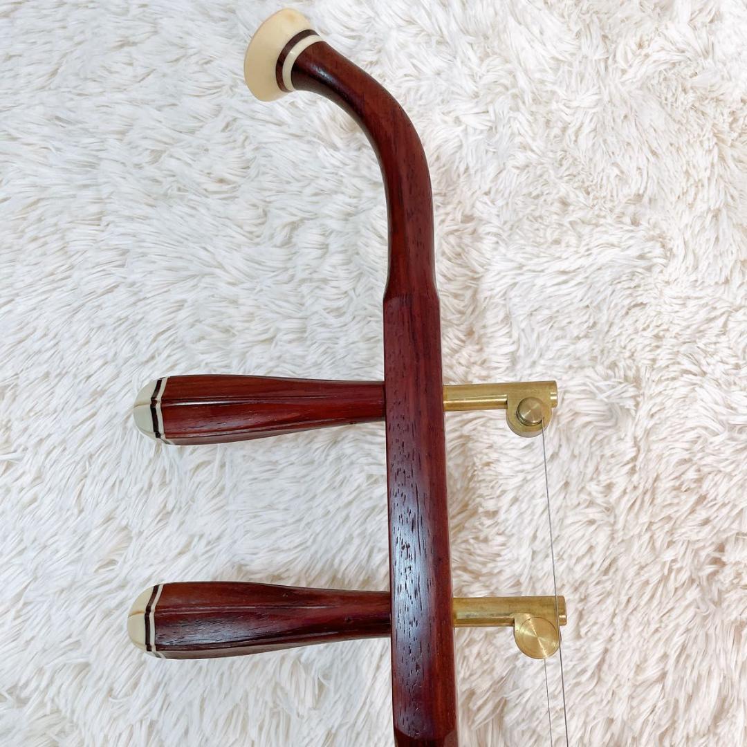 【訳あり】中国 弦楽器 二胡 ハードケース付き 蛇皮 弦楽器