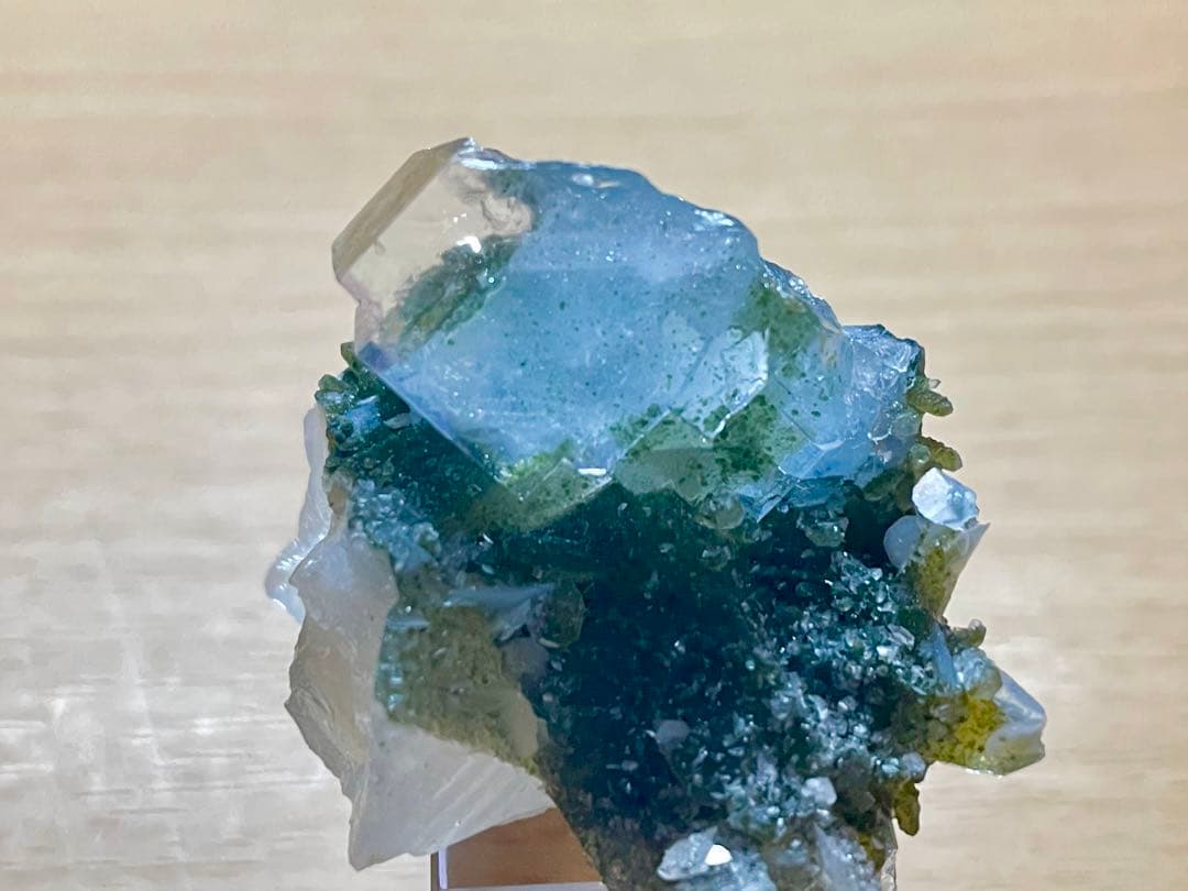 フローライト 蛍石 原石 鉱物標本透明