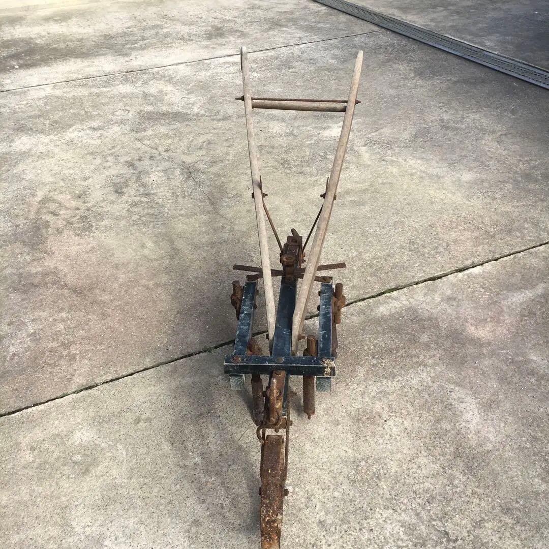 ジャンクガーデン雑貨 錆鉄 牛耕農機具 牛犂 古道具 シャビー アンティーク