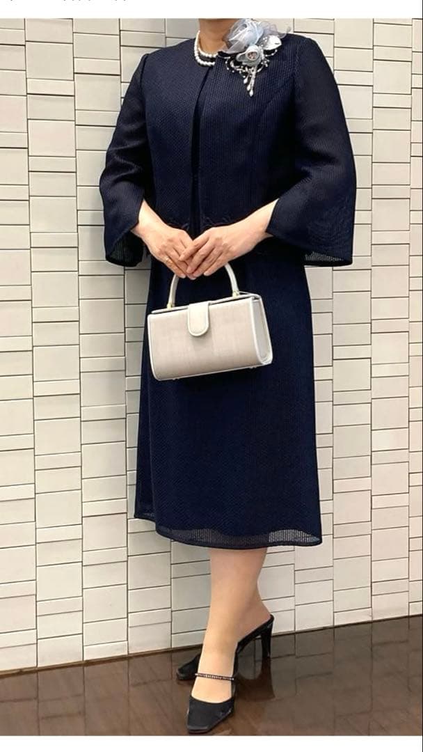 東京ソワール PETITSOIR コサージュ ブローチブルー シルバー 美品