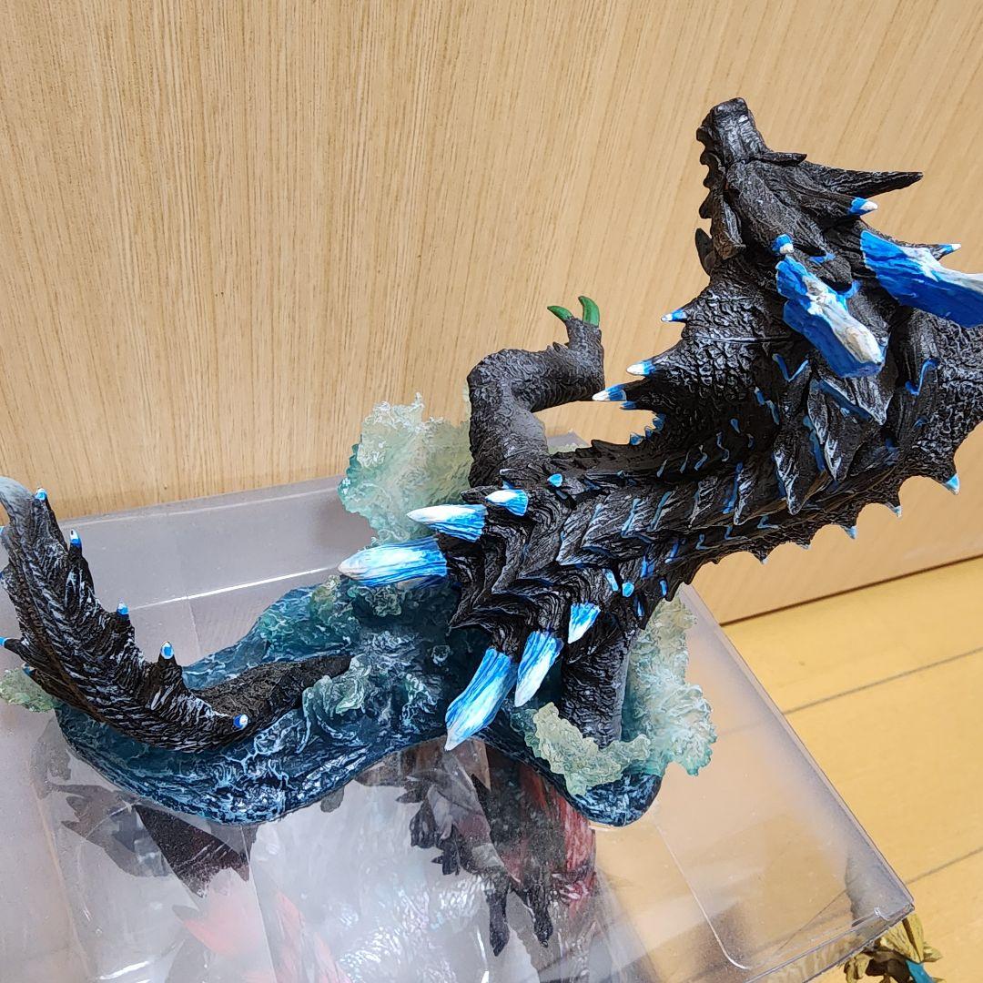 モンハン フィギュア ジンオウガ亜種 バルファルク ラギアクルス希少種