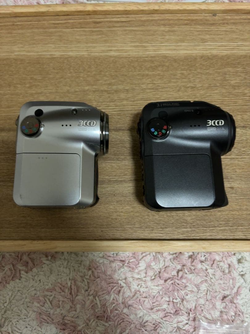 panasonic sdr-s100とsdr-s300 2台セットと付属品あり