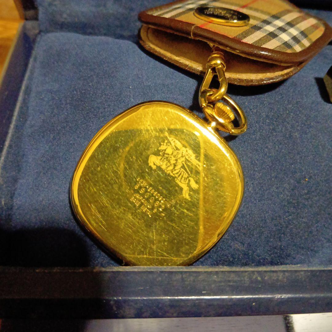 g*a様 Burberrys ゴールド 懐中時計 チェックケース付き　稼働品