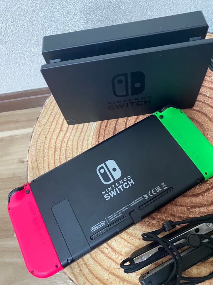 Nintendo Switch ニンテンドースイッチ本体　GRN/PNK箱無し①