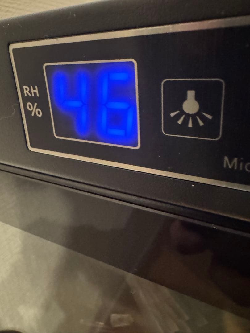 ギラティナVsa 美品　マグネットローダー付き