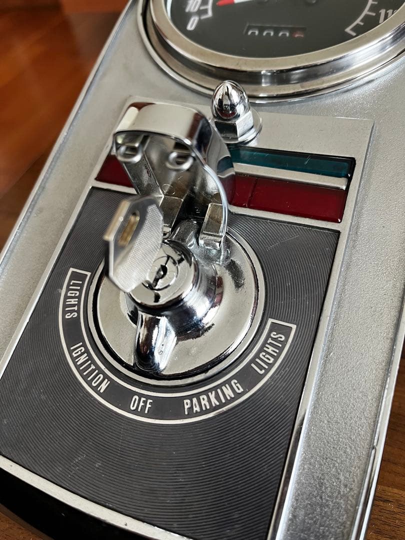 ぽんさん専用 ハーレー用 スピードメーター 【マイル表示 カギ付き】