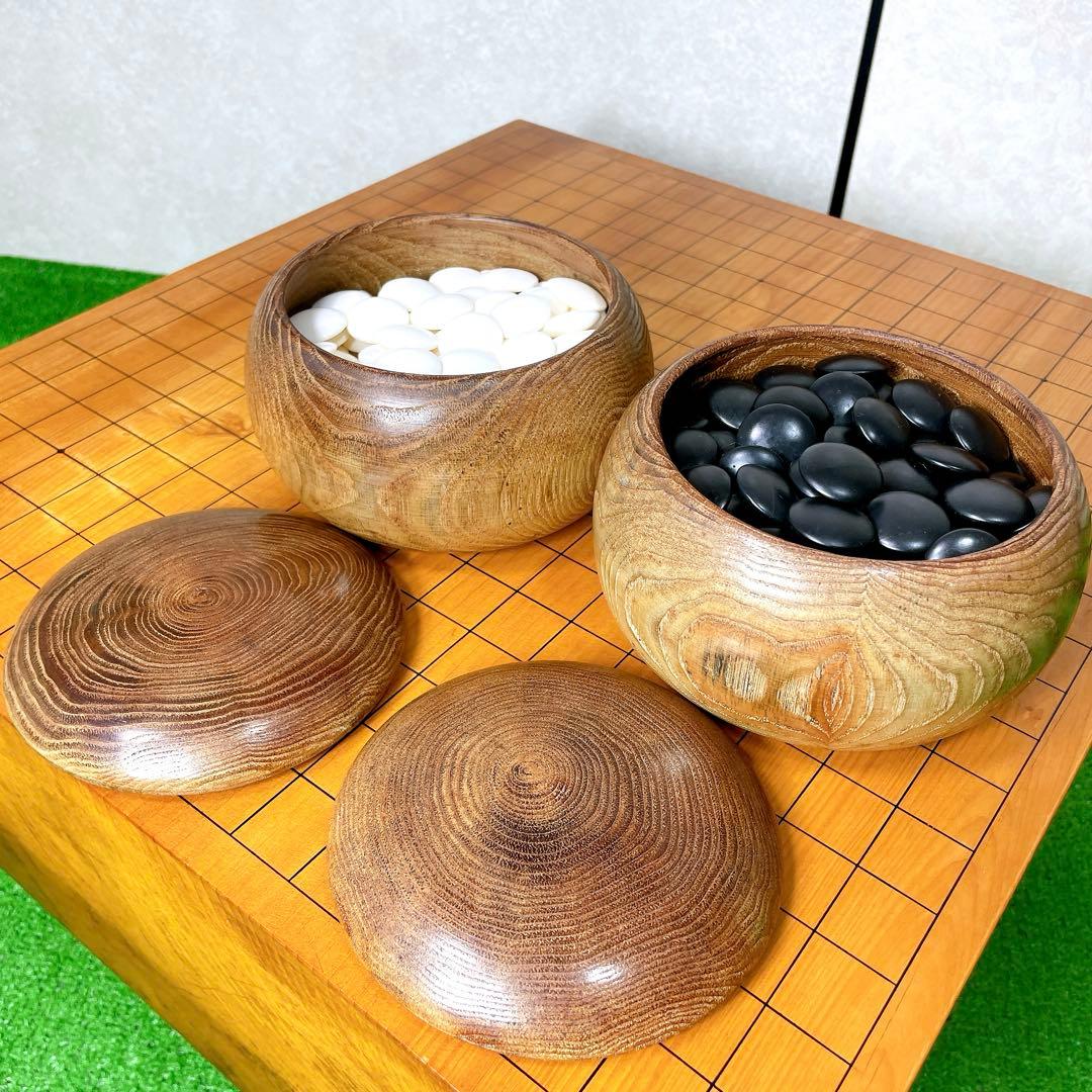 高級囲碁盤 天地柾目 4.7寸 脚付き へそ有 碁石 ハマグリ