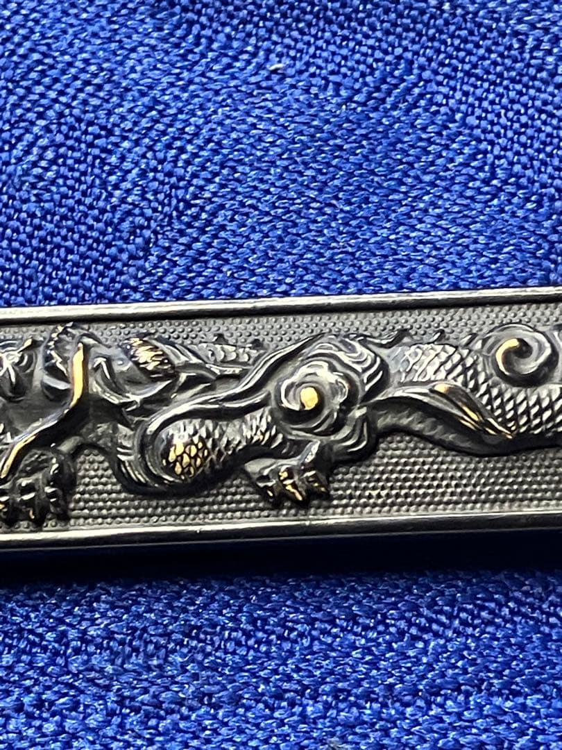 小柄　日本刀　刀　骨董品　時代　龍図　桐箱