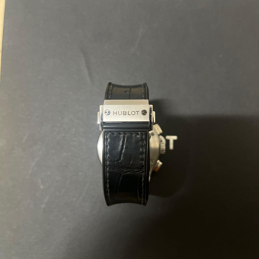 本日限定価格　HUBLOT ウブロ クラシックフュージョン