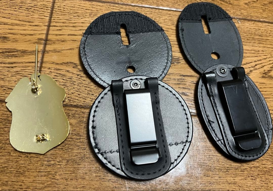 襟章 警視庁捜査一課 菊花紋 旭日章 3点セット 警察グッズ バッジ