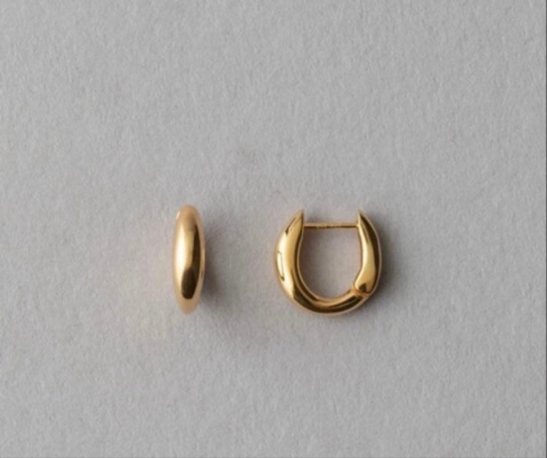 ete チャンキーハグピアス　イエローゴールド 楽天市場】チャンキー ハグピアス ete エテ アクセサリー・腕時計