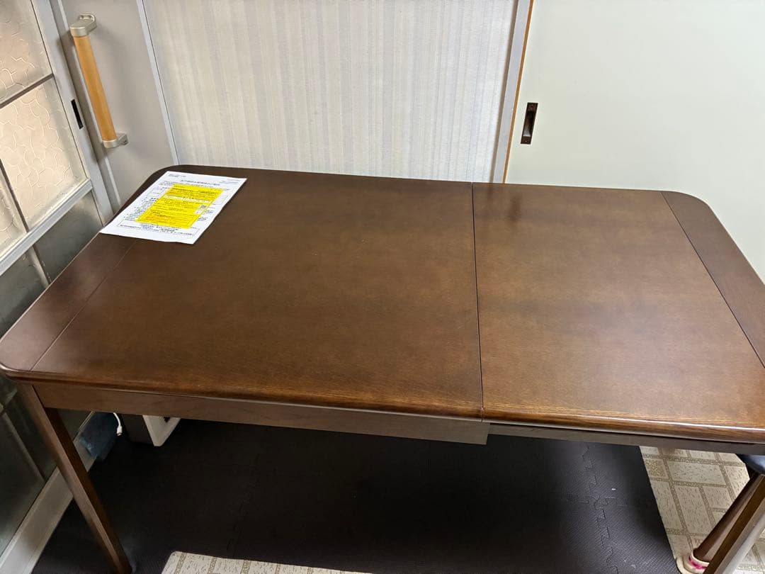 だ*ま様 ダイニングテーブル　高さ70センチぐらい　大きくなります　テーブルのみ