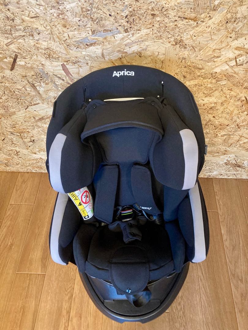 ◎美品◎Aprica　チャイルドシート ISOFIX固定 フラディアプラス