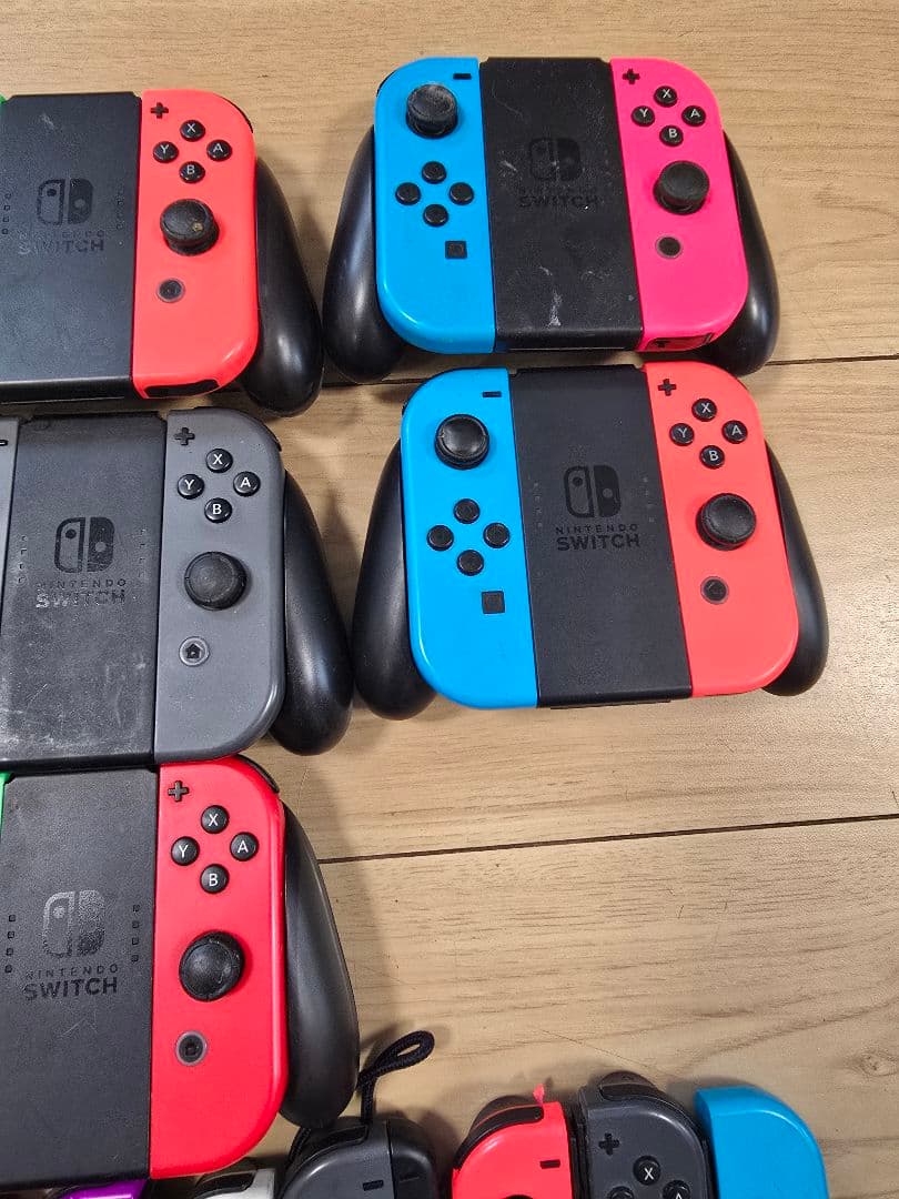 ま*り様 ジャンク　Nintendo Switchとジョイコンまとめ売り