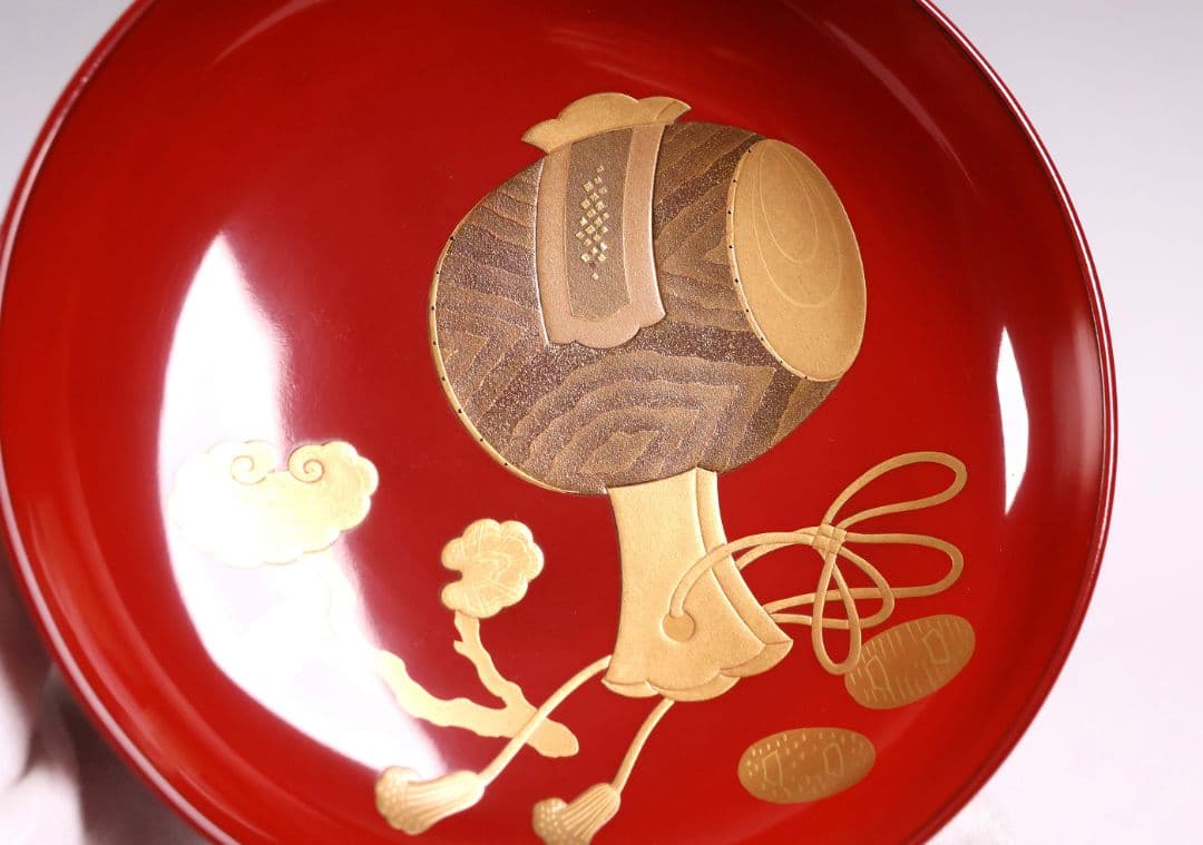 【MB35】輪島塗 宝尽くし金蒔絵 朱塗椀 二客 小槌 軍配 霊芝 木製漆器