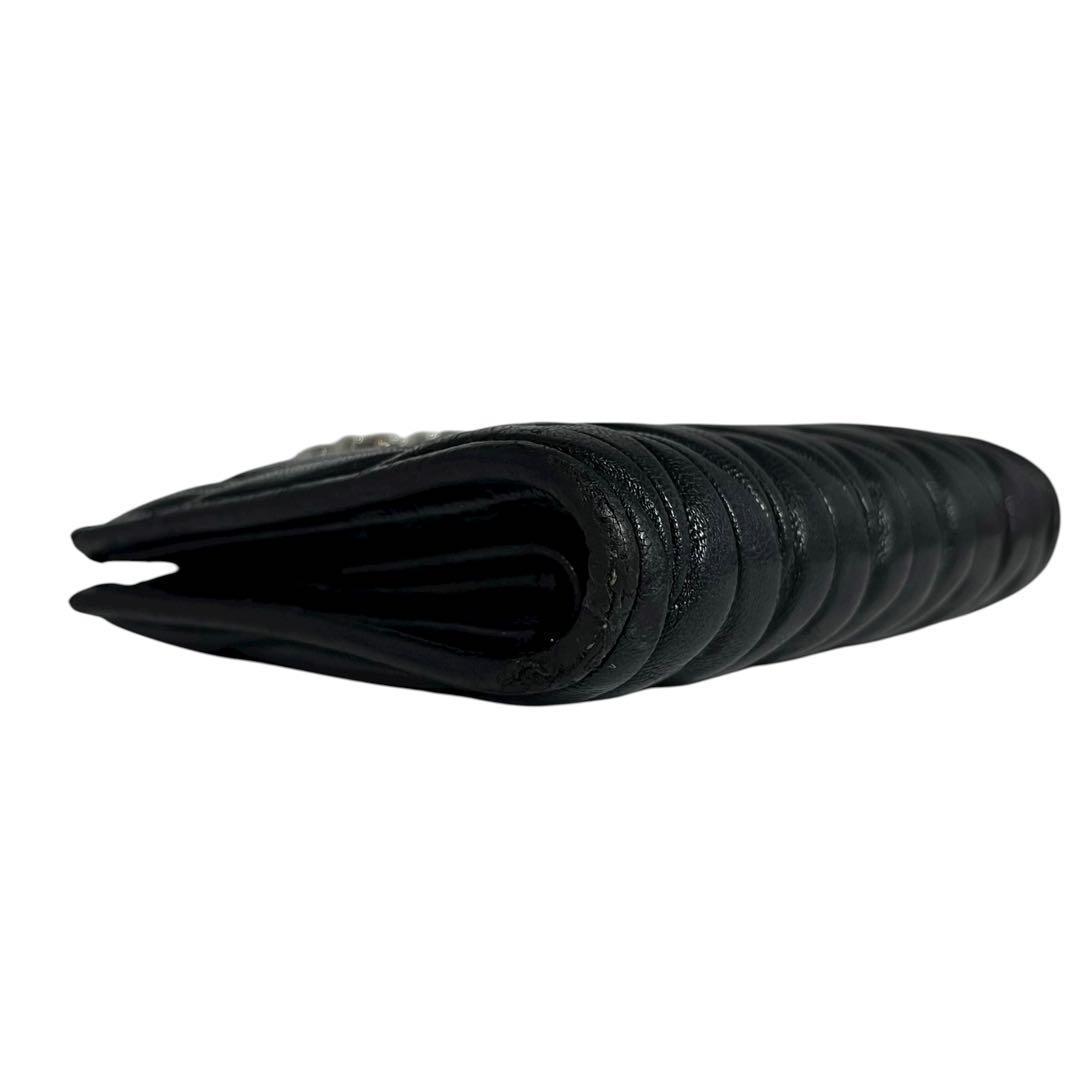 希少✨ミュウミュウ 二つ折り財布 マトラッセ レザー ビジュー ブラック