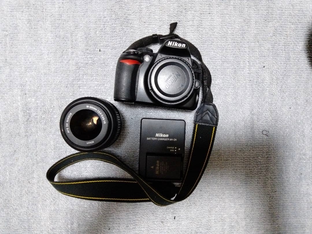 Nikon D3100 18-55mmレンズセット Nikon 18-55mmレンズセット