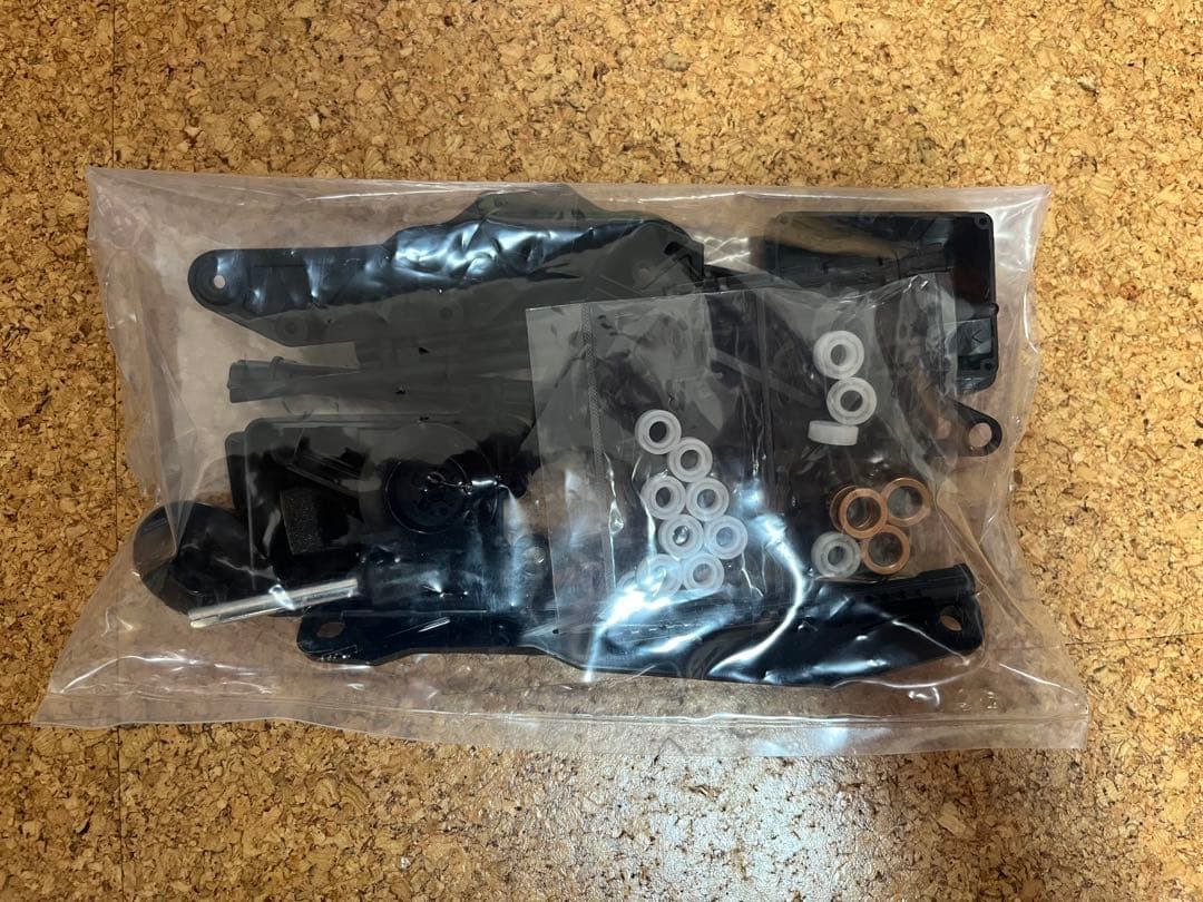 タミヤ TT02 シャーシ メカ付 リポバッテリー付 未走行GT-Rボディ付