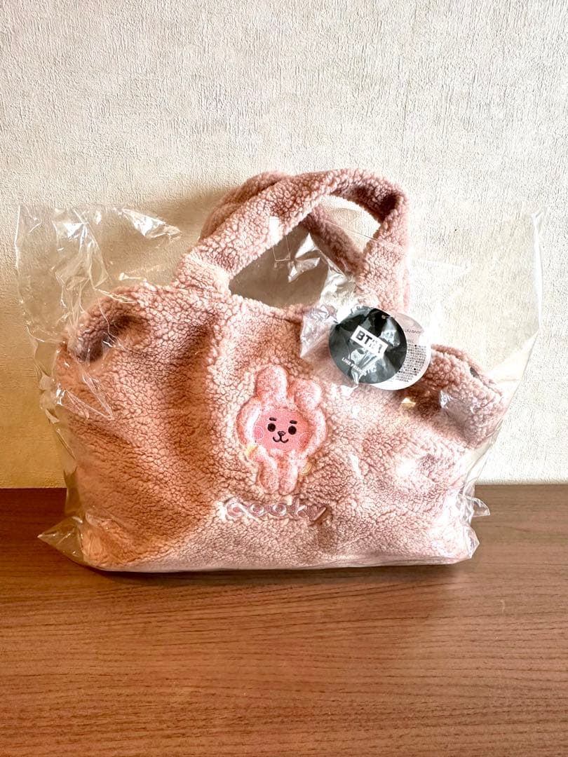 【未使用に近い】BTS BT21 HappyBag 2024 COOCY