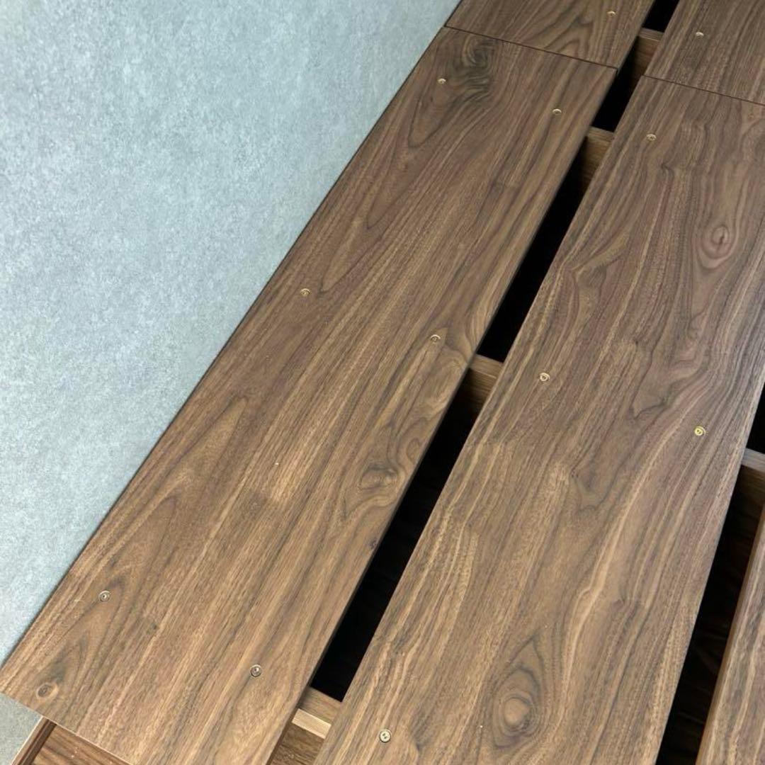 ほぼ未使用　LOWYA ローヤ　シングル　ベッドフレーム　ウォルナット