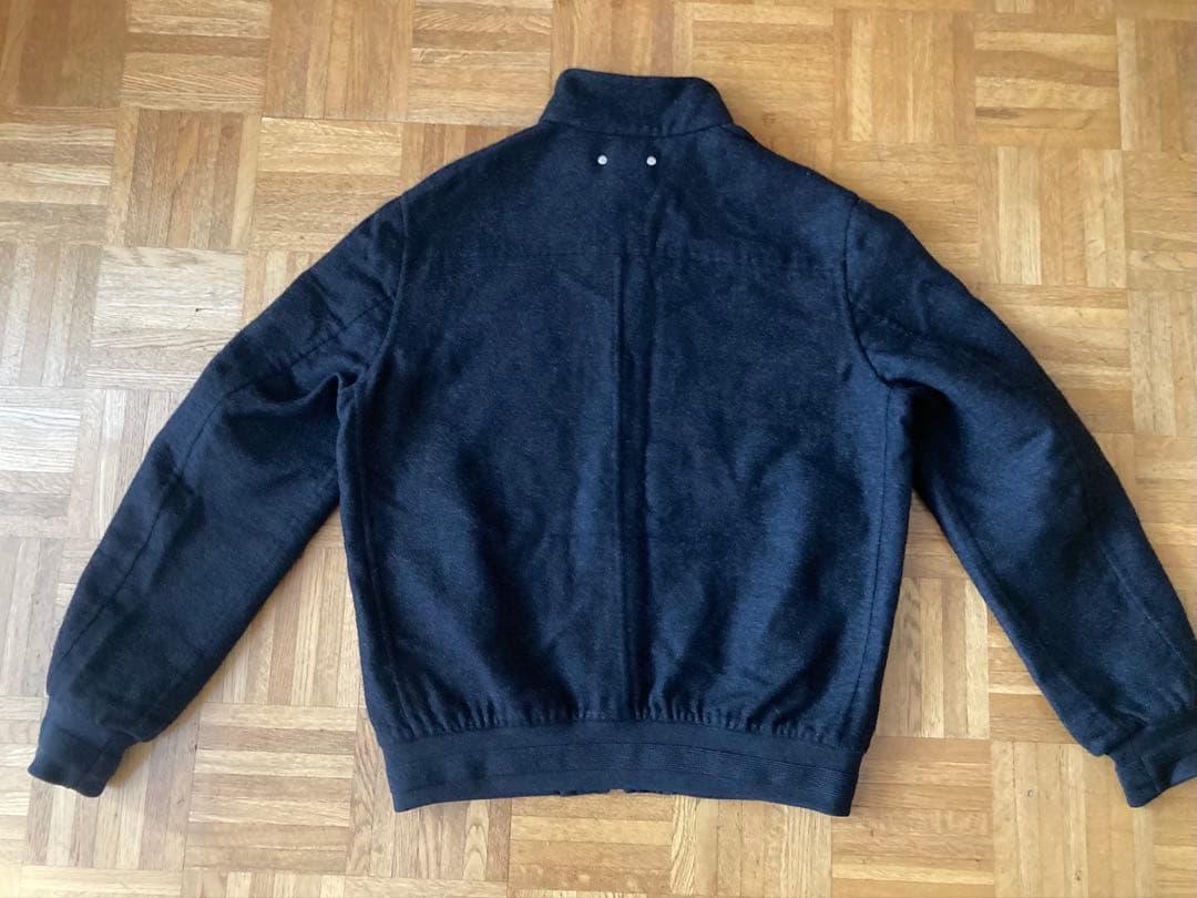 ルイ・ヴィトンカシミア100%ブラックジップアップジャケット