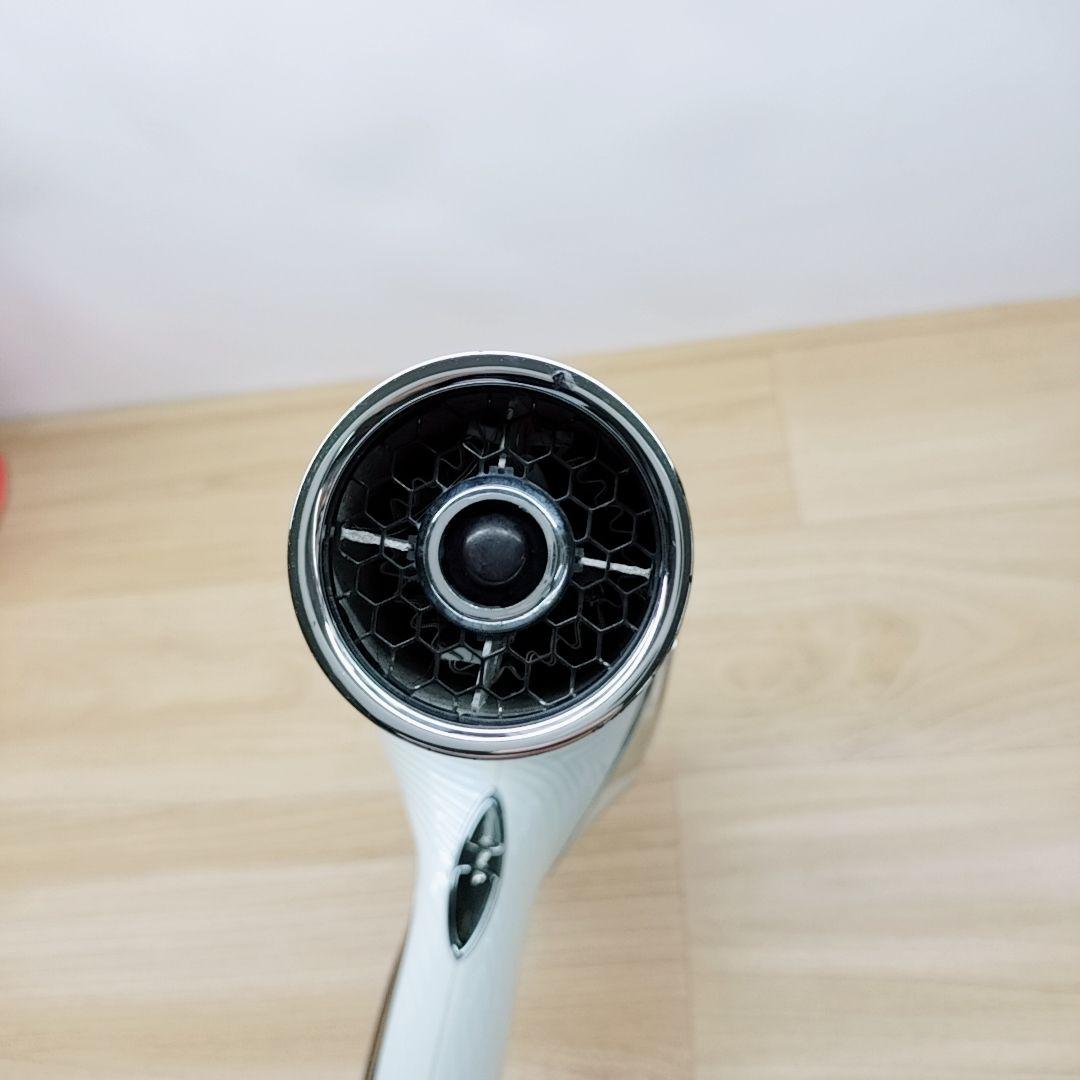 ほぼ未使用品⚡️ノズル付き Refa リファ ビューティック ドライヤー MTG