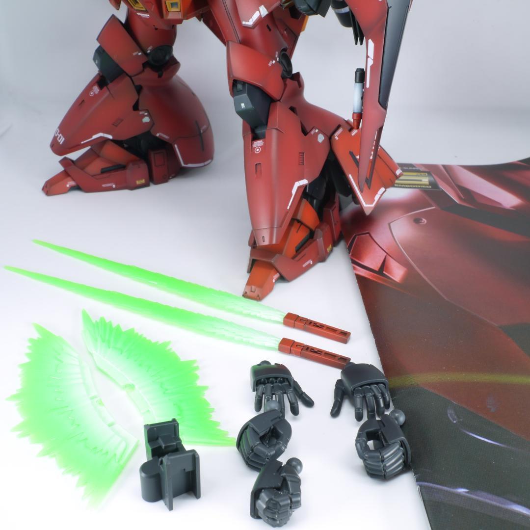 ガンプラ　RG サザビー　全塗装　完成品