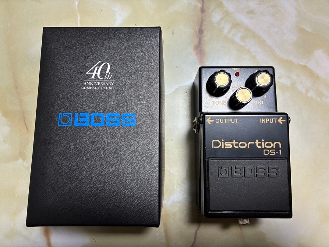 ギター BOSS Distortion DS-1 4A Boss DS-1 40th Anniversary Limited Edition Distortion Pedal