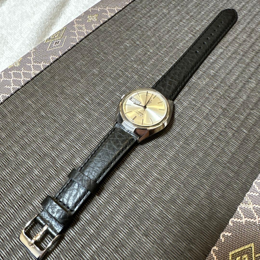 SEIKO クォーツ 腕時計 稼動品　3803 美品