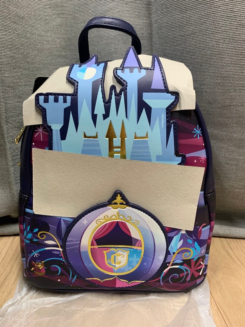 ラウンジフライ　リュック　ディズニー　　シンデレラ　loungefly