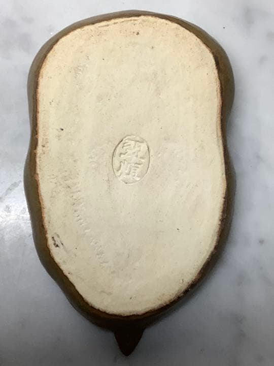 九谷焼　中村翠恒作　香合　”翁“