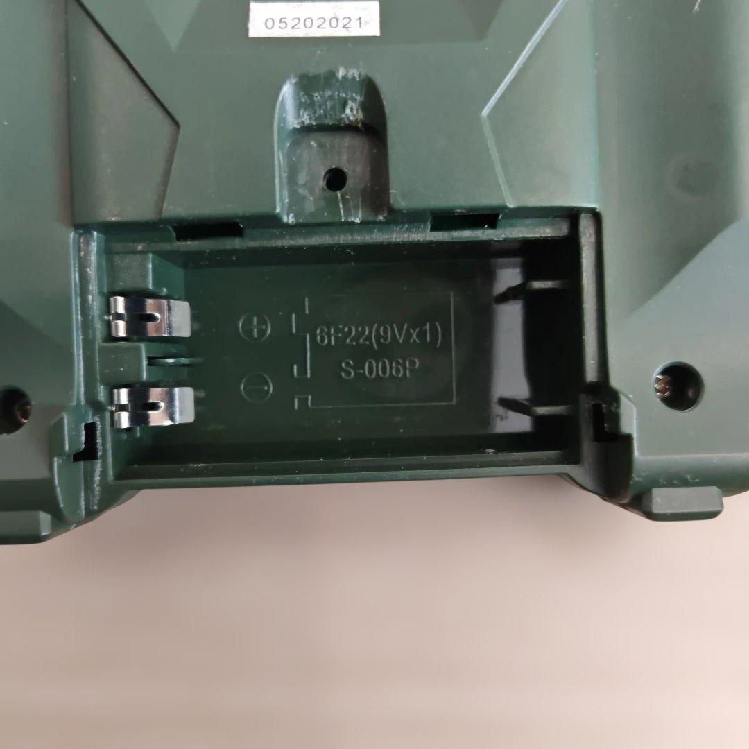 RC戦車 迷彩デザイン リモコン付き