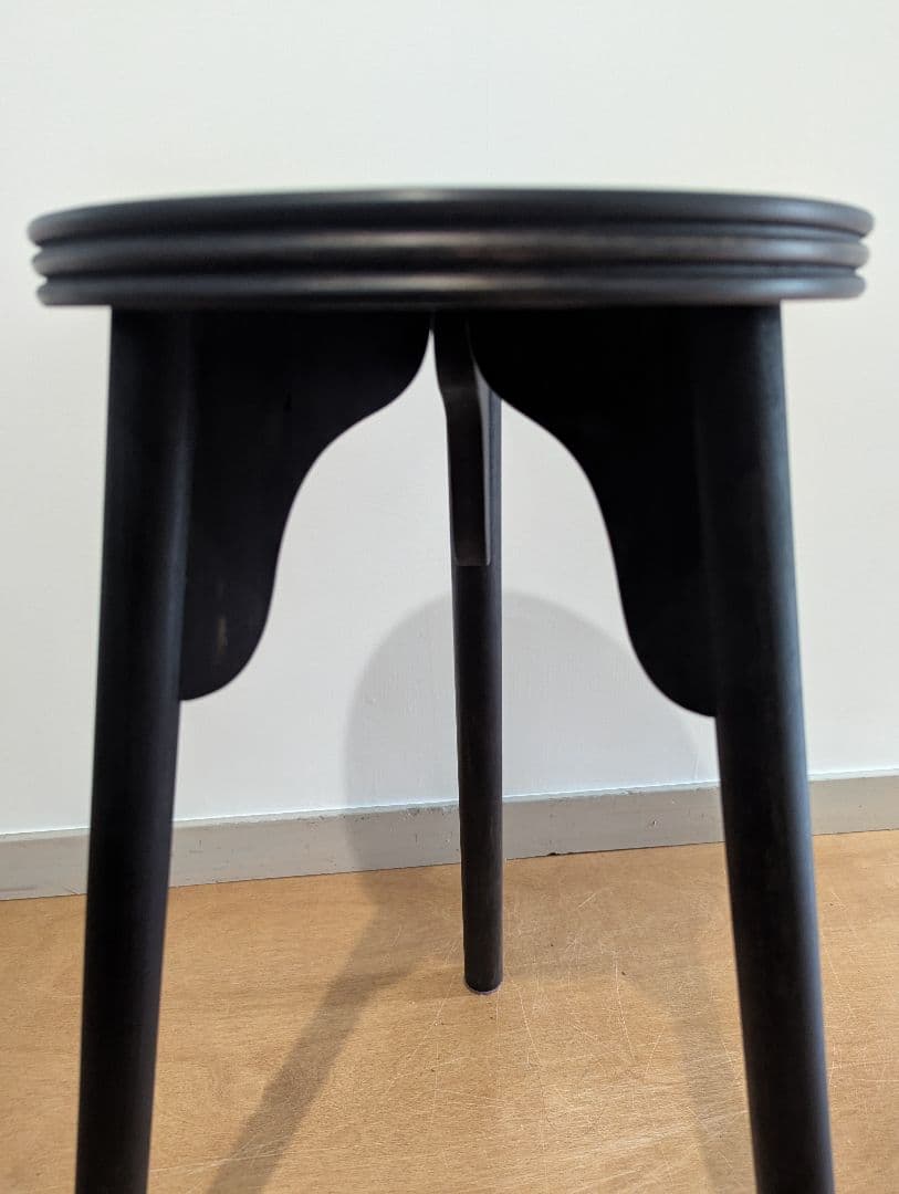 井藤昌志　IFUJI 3本脚スツール 3度黒　／arts＆science