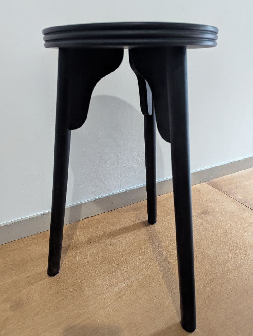 井藤昌志　IFUJI 3本脚スツール 3度黒　／arts＆science
